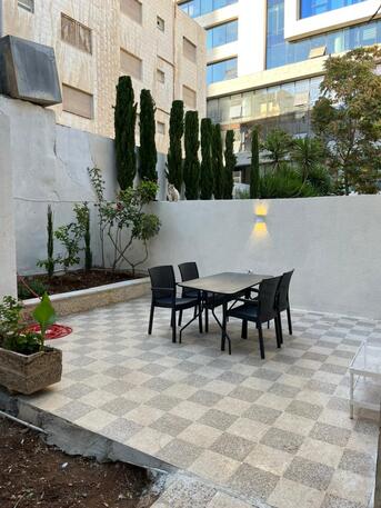 Abdoun, Apartments/Houses, JOD 9600/year,  Furnished,  3 BR,  Ground Fully Furinshed 3B Apartment With Garden In Abdoun 00962777688956