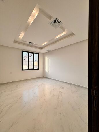Kuwait City, Apartments/Houses, KWD 700/month,  3 BR,  Apartment For Rent In Salwa, First Tenant 3 Bedrooms