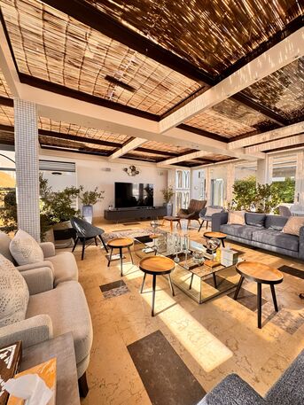 Kuwait City, Apartments/Houses, KWD 3000/month,  Furnished,  5 BR,  VIP Duplex For Rent 450 Square Meters