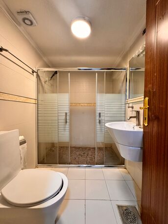 Kuwait City, Apartments/Houses, KWD 750/month,  3 BR,  For Rent In Salwa, A Ground Floor With A Private Entrance.