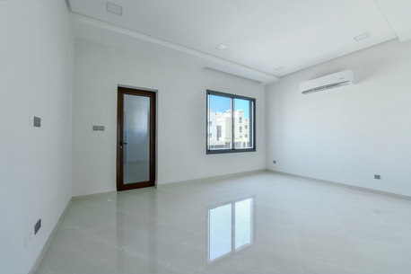 Tubli, Apartments/Houses, BHD 550/month,  4 BR,  Villa For Rent In Tubli ( Near Mc Donalds Area)