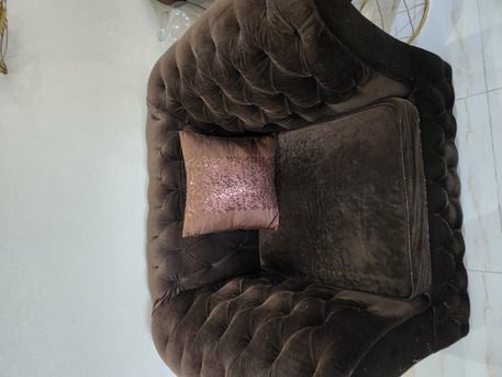 East Riffa, Furniture, BHD 90,  ????????????Complete Living Room Set For Sale - Couches, Tables, And Carpet????????????