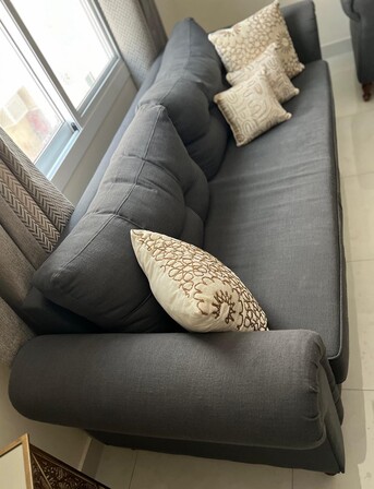 East Riffa, Furniture, BHD 40,  🔴🔴🔴Gently Used Couches, Table For Sale🔴🔴🔴