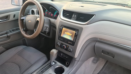 Juffair, Vehicles, Cars & Trucks , BHD 1450,  Chevrolet Traverse,  2013,  Automatic,  172000 KM,    Instalments Option Available