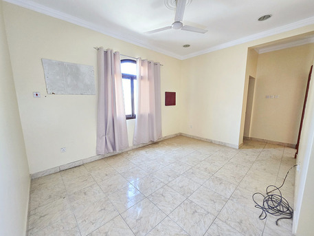 Jidhafs, Apartments/Houses, BHD 190/month,  2 BR,  90 Sq. Meter,  For Rent 2BHK Apartment In Jabalt Habshi - Family EWA Exclusive