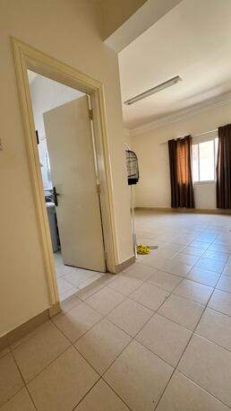 Salmaniya, Apartments/Houses, BHD 200/month,  2 BR,  2 Bedroom Specious Flat For Rent In Salmaniya ( Exclusive)