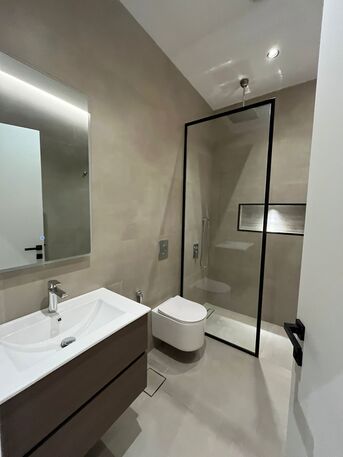 Kuwait City, Apartments/Houses, KWD 1000/month,  4 BR,  Ground Floor For Rent In Rumaithiya First Tenant