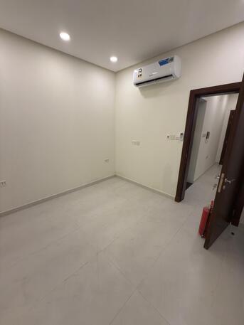 Gudaibiya, Apartments/Houses, BHD 230/month,  2 BR,  Flat For Rent In Gudaibiya Nearby Universal