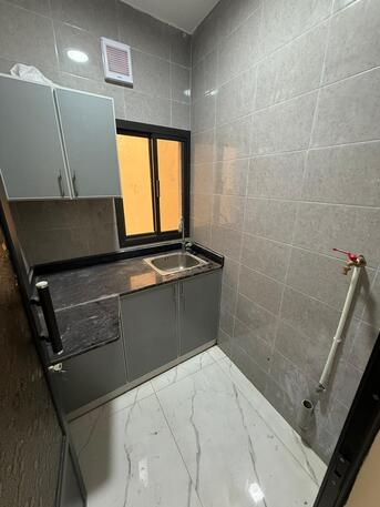 Gudaibiya, Apartments/Houses, BHD 170/month,  1 BR,  Flat For Rent In Gudaibiya Behind Moda Bitar