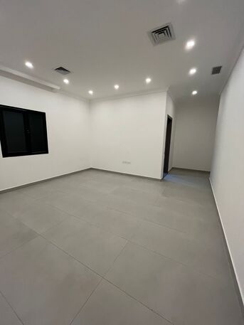 Kuwait City, Apartments/Houses, KWD 1000/month,  4 BR,  Ground Floor For Rent In Abu Fatira Four Master Bedrooms