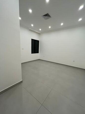 Kuwait City, Apartments/Houses, KWD 1000/month,  4 BR,  Ground Floor For Rent In Abu Fatira Four Master Bedrooms