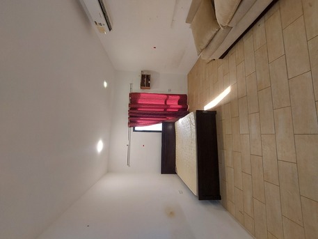 Jid Ali, Apartments, Flats, Houses & Villas, BHD 150/month,  1 BR,  ** Semi Furnished All Inclusive Spacious 1 Bedroom Family Flat In Jidali@150/- **