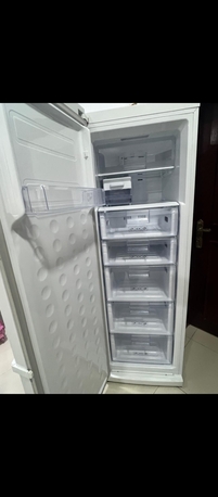 Khobar, Electronics, SAR 1000,  Samsung Freezer Excellent Condition.
