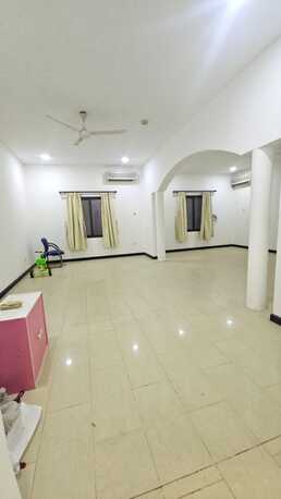 Mahooz, Apartments/Houses, BHD 500/month,  3 BR,  3 Bedroom Semi Furnished Flat For Rent With Ewa