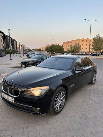 Riyadh, Vehicles, Cars & Trucks , SAR 45000,  BMW 750,  2011,  Automatic,  198000 KM,   With SPECIAL # PLATE RHZ 750