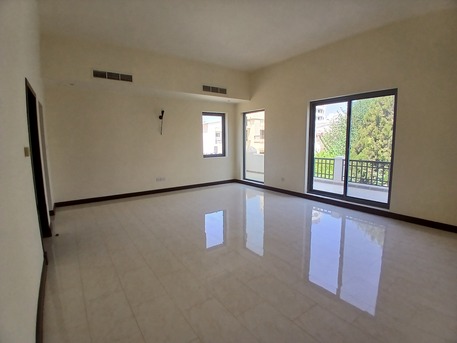 Adliya, Villas, BHD 700,  400 Sq. Meter,  Villa For Rent 700BD Semifurnished With Maid Room