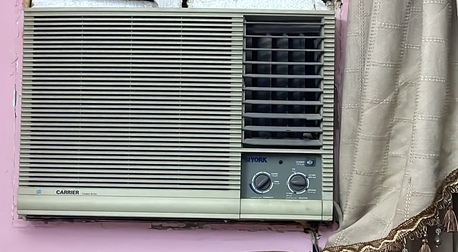 Al Malaz, Air Conditioners, SAR 400,  Window AC For Sale- 3 Nos Carrier, York, Craft