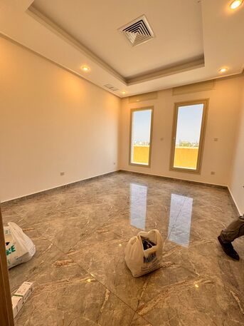 Kuwait City, Apartments/Houses, KWD 800/month,  4 BR,  Luxurious Floor For Rent In Jabriya