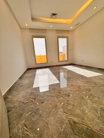 Kuwait City, Apartments/Houses, KWD 800/month,  4 BR,  Luxurious Floor For Rent In Jabriya
