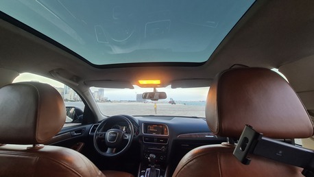 Juffair, Vehicles, Cars & Trucks , BHD 1950,  Audi Q5,  2012,  Automatic,  174000 KM,   Full Option Panorama Roof Perfect Condition
