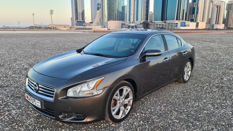 Juffair, Vehicles, Cars & Trucks , BHD 1550,  Nissan Maxima,  2012,  Automatic,  220000 KM,   Full Option Instalments Option Available