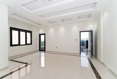 Kuwait City, Apartments/Houses, KWD 1300/month,  4 BR,  Salwa &ndash; Great, Four Bedroom Floor With Balcony