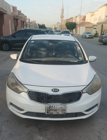 Al Malaz, Vehicles, Cars & Trucks , SAR 22000,  Kia Cerato,  2015,  Automatic,  360 KM,   -  - SEDAN CAR FOR SALE - SR24000