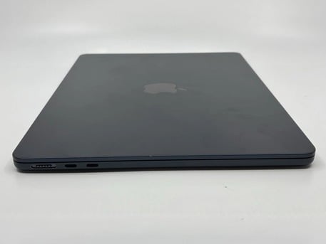 Riyadh, Computers, SAR 3200,  2022 - Mac Book Air- Apple M2 Chip- Ram 8GB- SSD 256- 2022 Late  جهاز ماك بوك اير M2