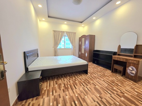 Juffair, Apartments/Houses, BHD 340/month,  2 BR,  Spacious 2 Bedroom Semi Furnished Apartment For Rent.
