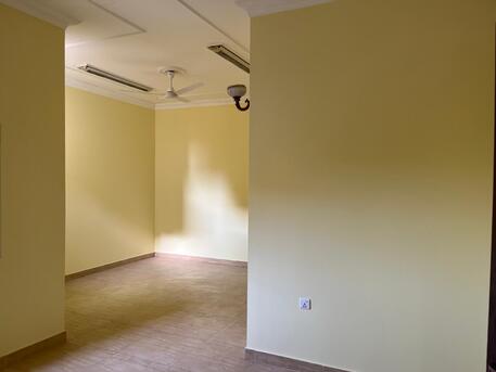 Manama, Apartments/Houses, BHD 220/month,  2 BR,  90 Sq. Meter,  #للايجارشقه 2غرفه نوم مع الكهرباء في ك