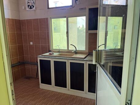 Manama, Apartments/Houses, BHD 220/month,  2 BR,  90 Sq. Meter,  #للايجارشقه 2غرفه نوم مع الكهرباء في ك
