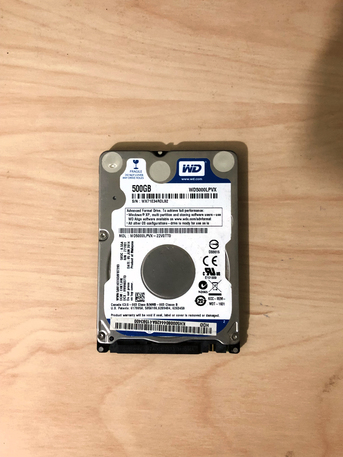 Riyadh, Computers, SAR 100,  Computer & Laptop Hardesks & Memorys For Sale