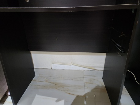 Manama, Furniture, BHD 10,  🔴🔴🔴two Tables For Sale🔴🔴🔴