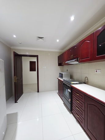 Adliya, Apartments/Houses, BHD 550/month,  Furnished,  3 BR,  All Inclusive Fully Furnished 3 BHK Flat With Ewa , Parking & WiFi, Gym,Pool@550/BD Adliya