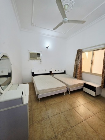 Mahooz, Apartments/Houses, BHD 300/month,  Furnished,  2 BR,  - Very Neet & Clean Fully Furnished 2 BHK Balcony Flat With Ewa ,Parking@300/BD In Mahooz