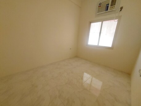 Manama, Apartments, Flats, Houses & Villas, BHD 210/month,  2 BR,  Flat For Rent In Gufool With EWA , Unlimited