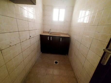 Manama, Apartments, Flats, Houses & Villas, BHD 210/month,  2 BR,  Flat For Rent In Gufool With EWA , Unlimited