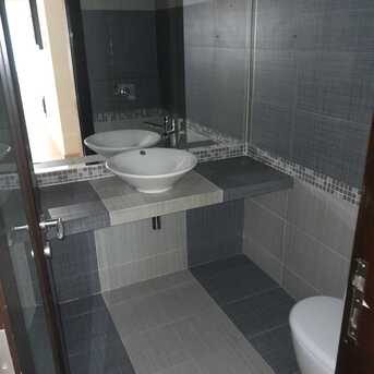Manama, Apartments, Flats, Houses & Villas, BHD 400/month,  4 BR,  120 Sq. Meter,  #للايجار مكاتب تجاريه في منطقه السيف