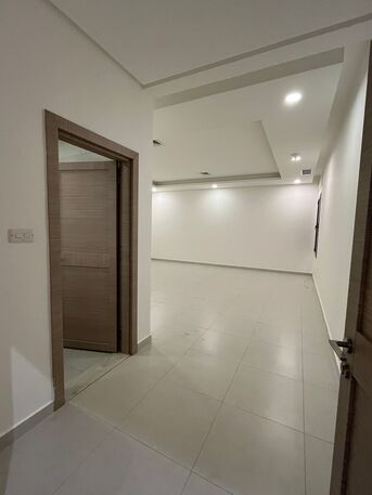 Kuwait City, Apartments/Houses, KWD 800/month,  4 BR,  Basement Floor For Rent In Al-Fintas