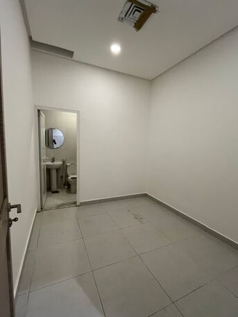 Kuwait City, Apartments/Houses, KWD 800/month,  4 BR,  Basement Floor For Rent In Al-Fintas