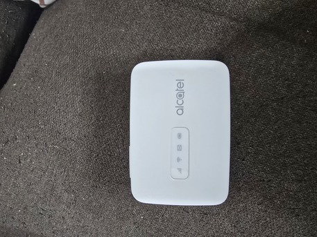 Al Malaz, Electronics, SAR 30,  Mifi And Speaker