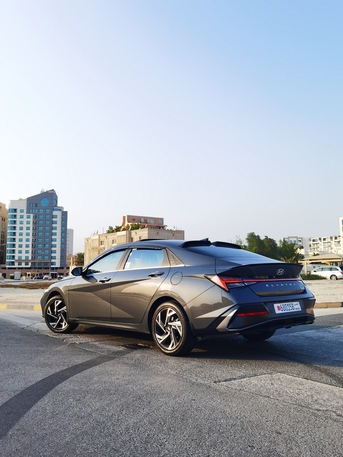 Manama, Vehicles, Cars & Trucks , BHD 7900,  Hyundai Elantra SE 2.0 Best Buy,  2024,  Automatic,  62011 KM,  Top Option Dropped The Price