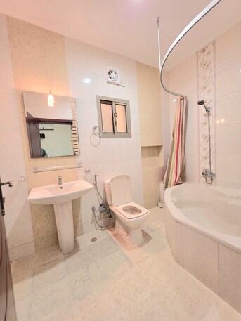 Busaiteen, Apartments/Houses, BHD 400/month,  Furnished,  3 BR,  Spacious 3 Bedroom Fully Furnished Apartment For Rent With Unlimited Ewa.