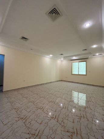 Kuwait City, Apartments/Houses, KWD 500/month,  3 BR,  For Rent, An Apartment In Al Zahraa. Large Area With A Balcony.