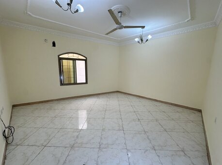 Busaiteen, Apartments/Houses, BHD 250/month,  3 BR,  80 Sq. Meter,  3bedrooms \ Flat For Rent In Busaiteen