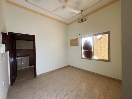 Busaiteen, Apartments/Houses, BHD 110/month,  1 BR,  50 Sq. Meter,  Flat For Rent In Busaiteen 1 Room