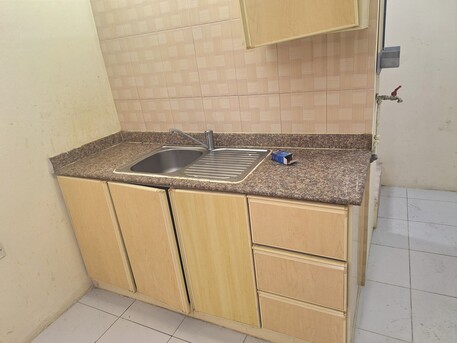 East Riffa, Apartments/Houses, BHD 90/month,  Studio,  10 Sq. Meter,  East Riffa Near Toyota Workshop! Studio Room 100 To 120 With EWA