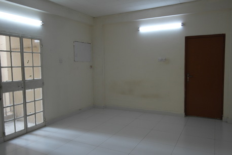 Manama, Villas, BHD 165,  4BHK Flat In Manama - Close To Manama Bus Stop / Central Market / Ministry Of Interior