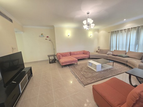 Juffair, Apartments/Houses, BHD 700/month,  Furnished,  4 BR,  Highly Spacious | Gas Connection | Closed Kitchen| Large Balcony | Near Ramez Mall Juffair