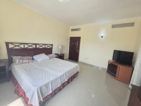 Juffair, Apartments/Houses, BHD 700/month,  Furnished,  4 BR,  Highly Spacious | Gas Connection | Closed Kitchen| Large Balcony | Near Ramez Mall Juffair